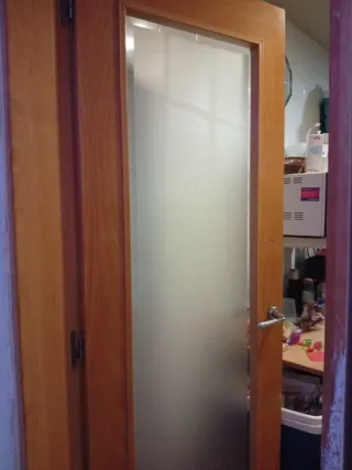 Puerta interior madera con cristal