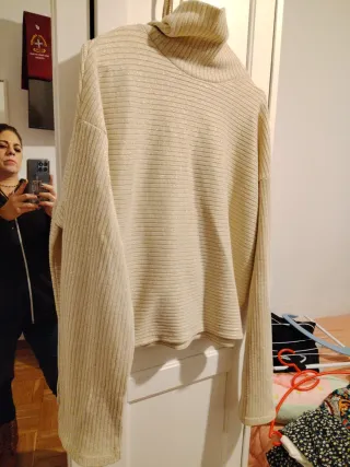 Jersey Zara Dorado Brillante Corto