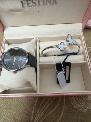 Reloj Festina Mujer Negro y Plateado