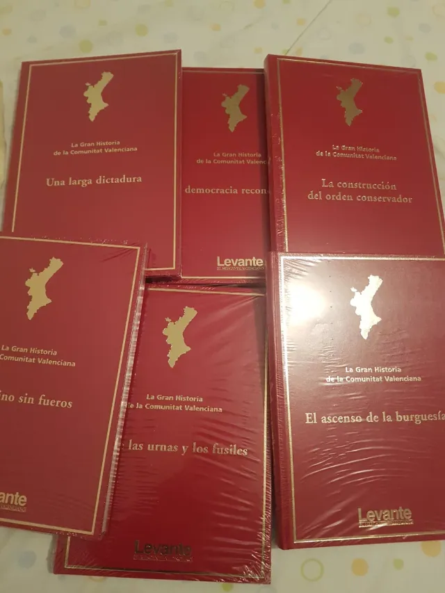 El ascenso de la burguesía y 9 más títulos.