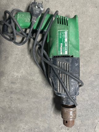 Taladro percutor Hitachi DV 20T2 750W