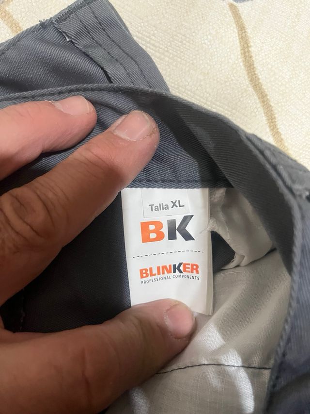 Pantalón de trabajo gris