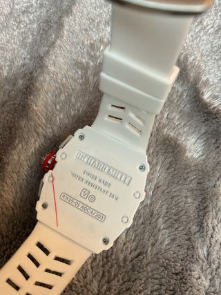 Reloj Richard Mille Blanco y Dorado