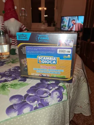 Set Allenator Fuoriclasse Pokémon FIAMME SPETTRALI