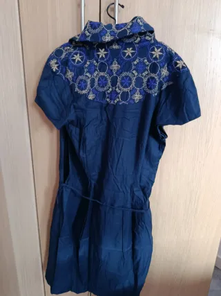 Vestido Josep Font azul bordado