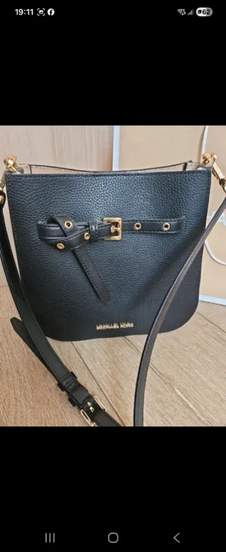Bolso bandolera piel Michael Kors negro