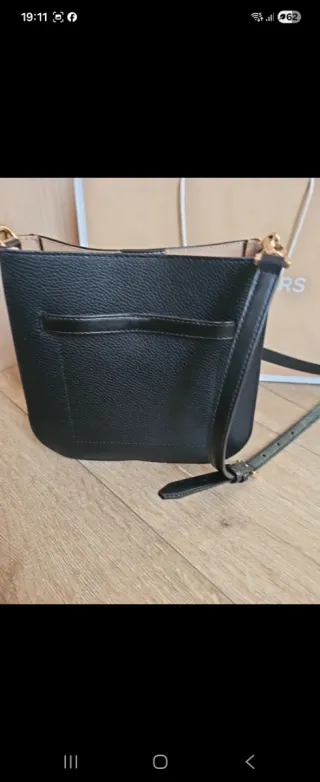 Bolso bandolera piel Michael Kors negro