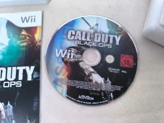 Call of Duty Black Ops Wii + Accesorios