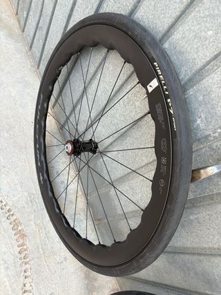 Ruedas Fulcrum Soniq42 con cubiertas Pirelli TODO