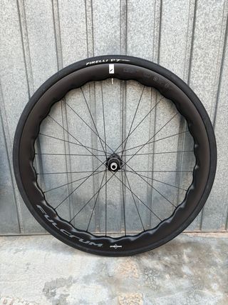Ruedas Fulcrum Soniq42 con cubiertas Pirelli TODO