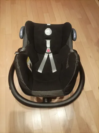 Maxi-Cosi para coche y base