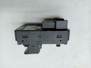 MANDO ELEVALUNAS TRASERO DERECHO MG ZS