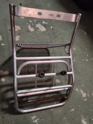 Respaldo Vespa con porta equipajes