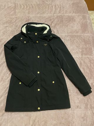 Abrigo Hollister Negro Mujer Borrego