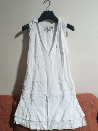 Vestido floral negro y rosa