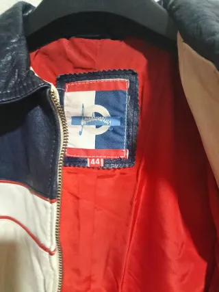 Vestido floral negro y rosa