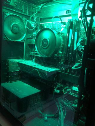 Ordenador potente perfecto para juegos y oficina