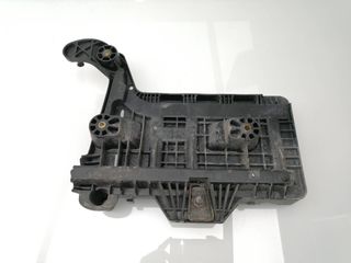 MOLDURA VOLKSWAGEN GOLF V BERLINA (1K1)