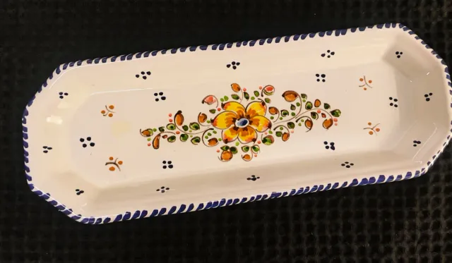 Vassoio Talavera Flores