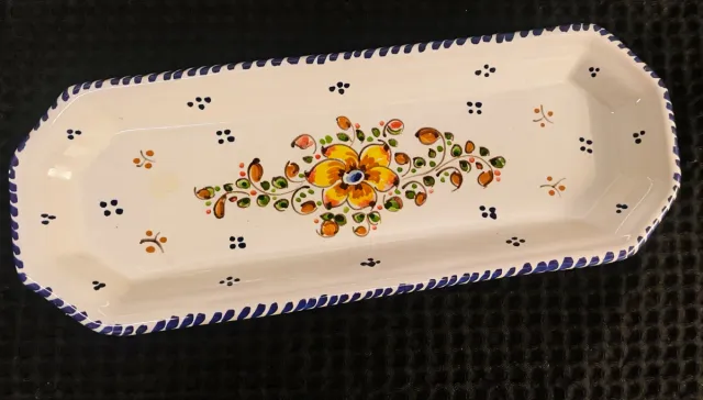 Vassoio Talavera Flores