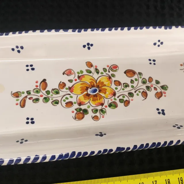 Vassoio Talavera Flores