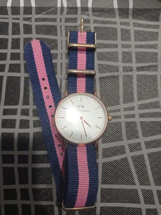 Reloj Daniel Wellington 0906DW