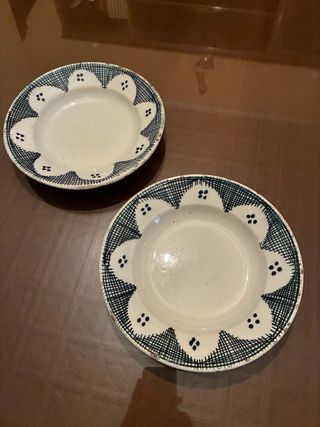 2 Antichi piatti Manises