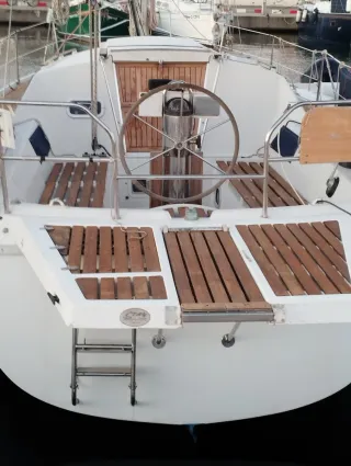 Velero Furia 1000 en muy buen estado