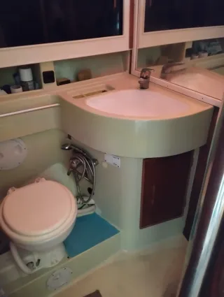 Velero Furia 1000 en muy buen estado