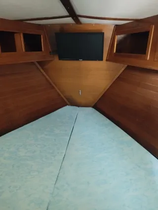 Velero Furia 1000 en muy buen estado