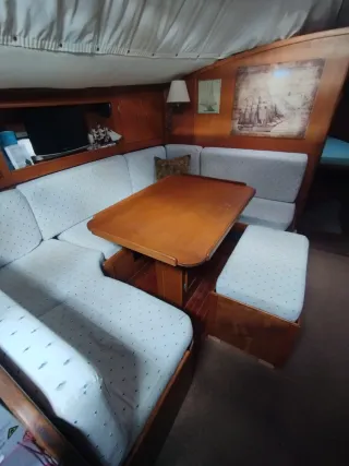 Velero Furia 1000 en muy buen estado