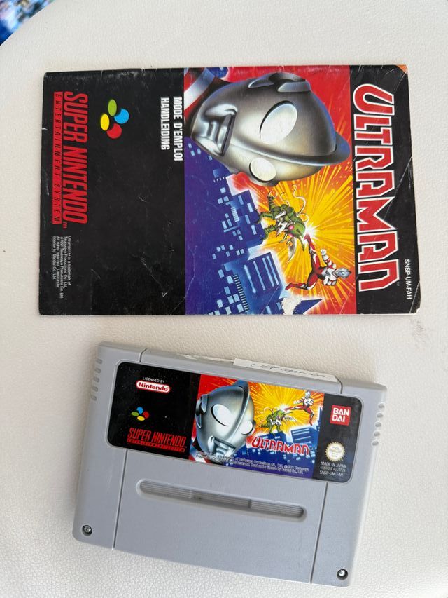 Ultraman SNES - Cartucho y Manual