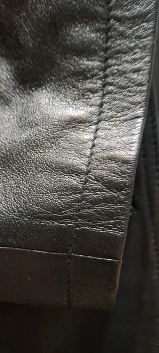 Chaqueta de piel negra caballero