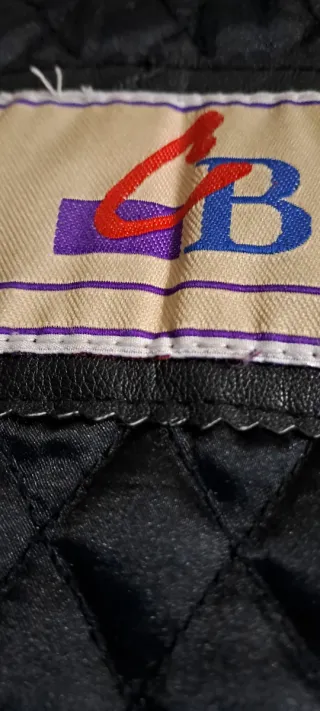 Chaqueta de piel negra caballero