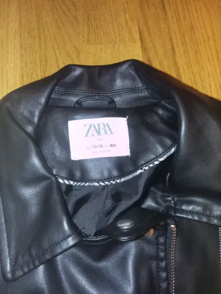 Cazadora cuero Zara negra