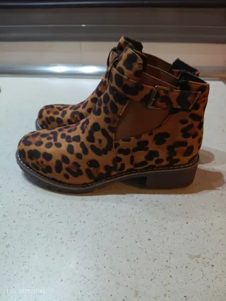 Botines con estampado de leopardo