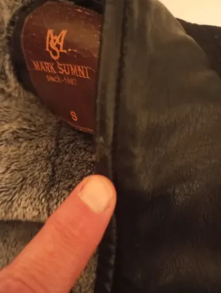 Cazadora Mark Sumni Negra