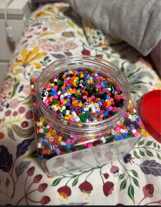 Pyssla Hama Beads - Tarro de colores