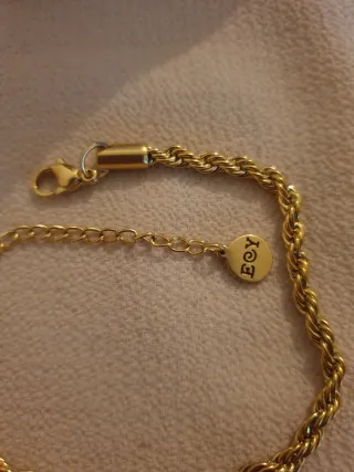 Pulsera chapada en oro