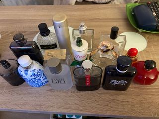 Lotti di flaconi di profumo vuoti, negoziabili