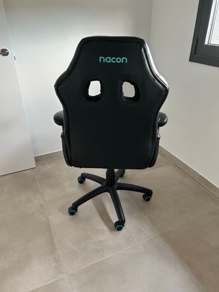 Silla Gaming Nacon Negra y Turquesa