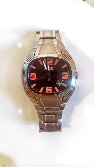 !! NEGOCIABLE !! Reloj Lotus Doom Naranja y Platea