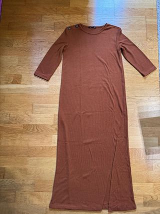 Vestido premamá marrón largo