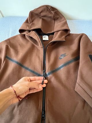 Nike Tech Fleece Marrón