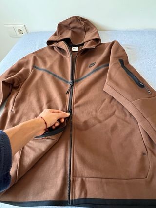 Nike Tech Fleece Marrón