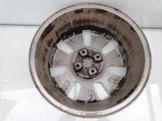 LLANTA CITROEN C4 BERLINA (6)