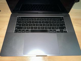 MacBook Pro 16 2019 QWERTY Inglés