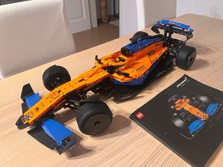 LEGO Technic McLaren 42141