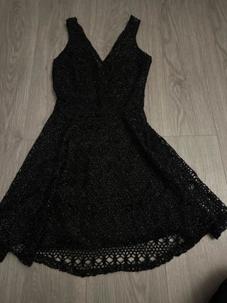 vestido negro brillante Navidad