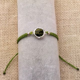 Pulsera Plata y Macramé Cristal SW Olivino